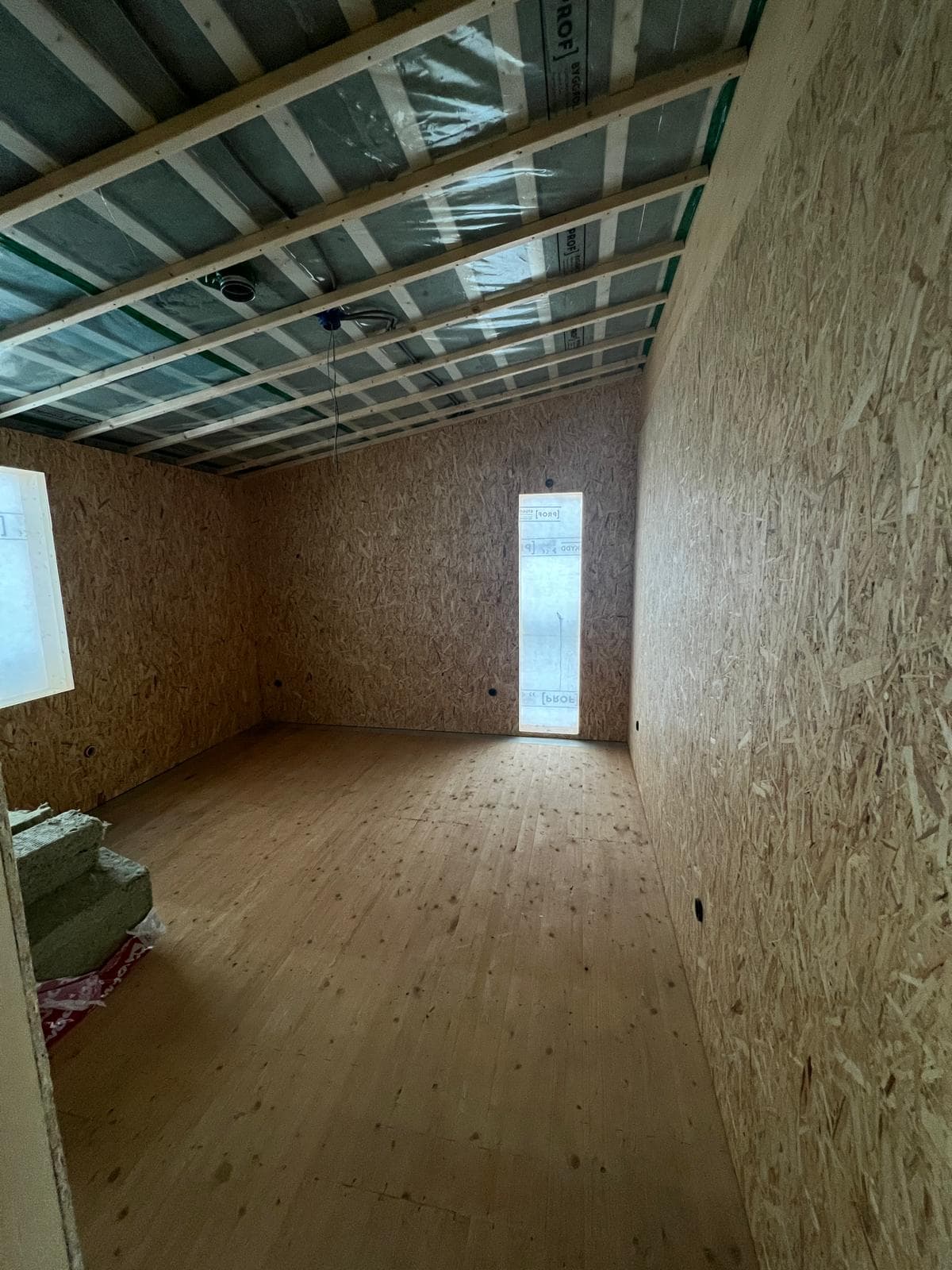 Interior 3